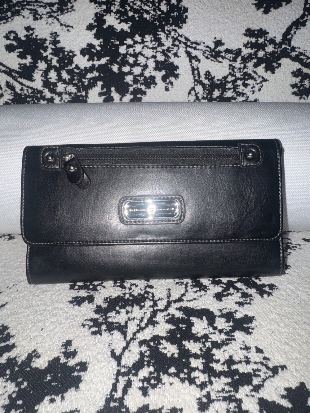 Etienne Aigner Black Leather Clutch Wallet with Silver Logo Plate